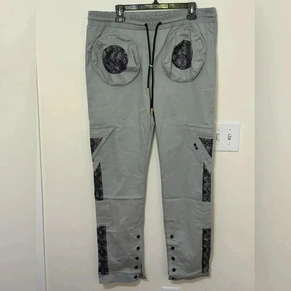 The Hideout Clothing Snakes & Shapes Cargo Joggers Pants - Picture 4 of 8